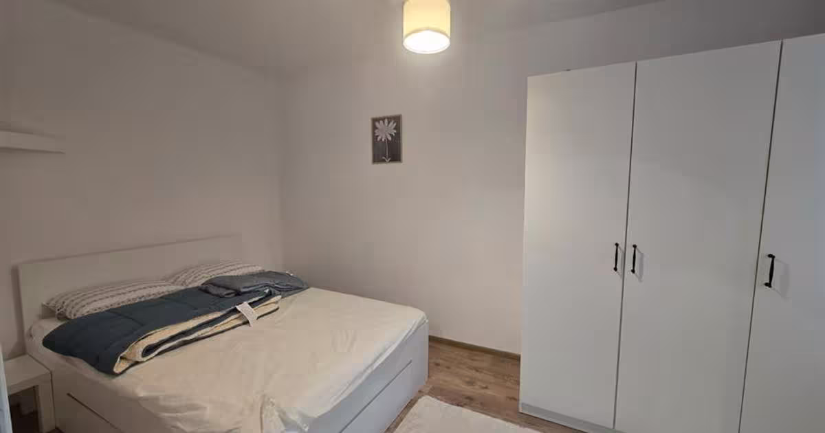 Apartament semidecomandat cu 2 camere în zona George Enescu, Suceava