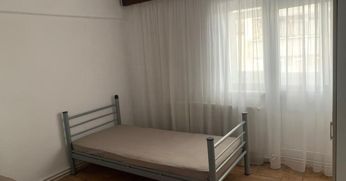 Apartament decomandat cu 3 camere în zona Nord-Vest, Suceava