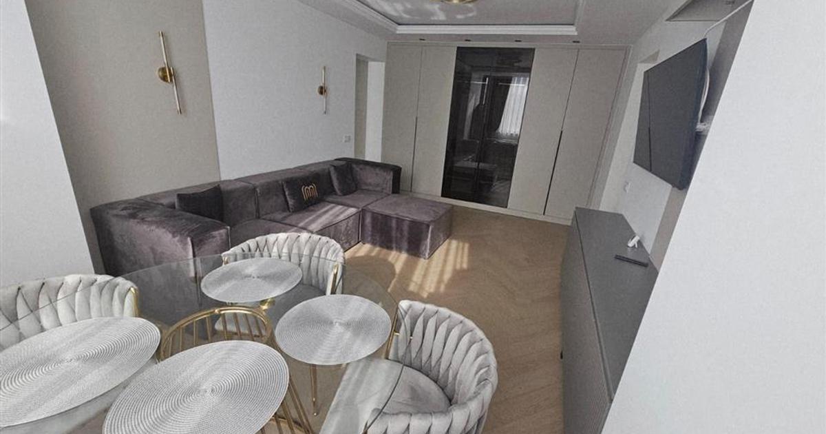 Apartament semidecomandat cu 3 camere în zona Ultracentral, Suceava