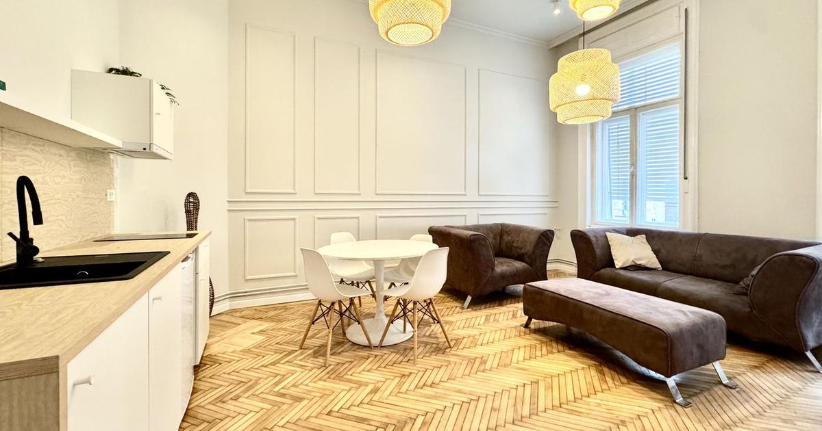 Apartament semidecomandat cu 2 camere în zona Central, Timișoara