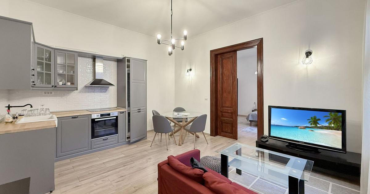 Apartament semidecomandat cu 3 camere în zona Central, Timișoara