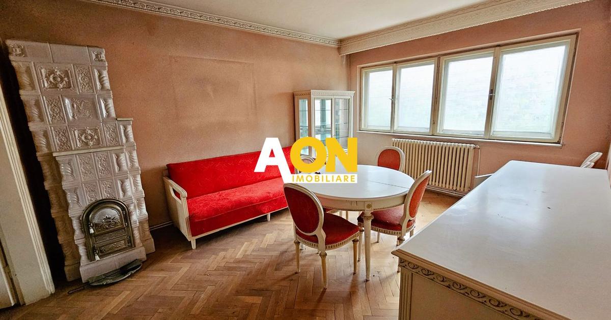 Apartament decomandat cu 3 camere în zona Central, Alba Iulia