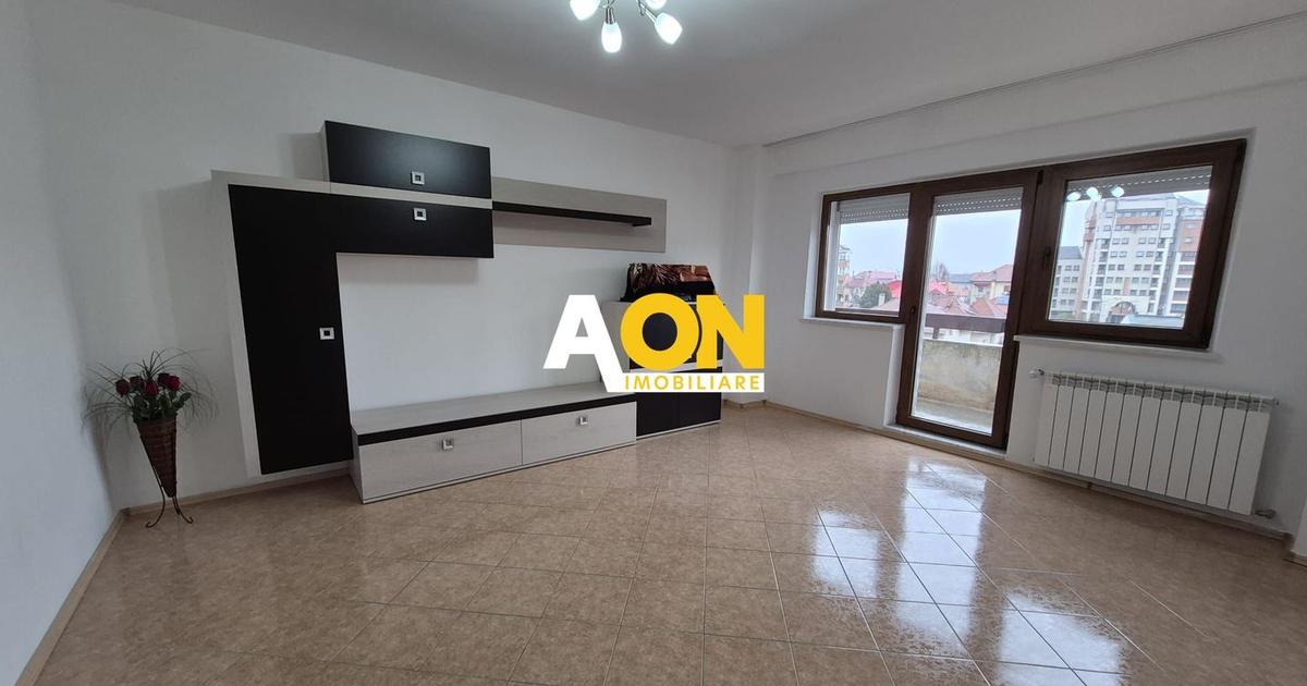 Apartament decomandat cu 2 camere în zona Central, Alba Iulia