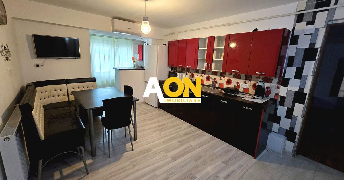 Apartament decomandat cu 2 camere în zona Central, Alba Iulia