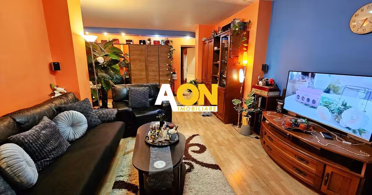 Apartament decomandat cu 4 camere în zona Central, Alba Iulia