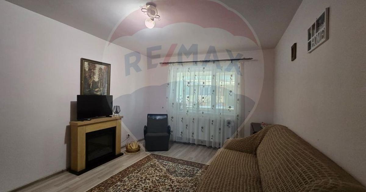 Apartament decomandat cu 4 camere în zona Cetate, Alba Iulia