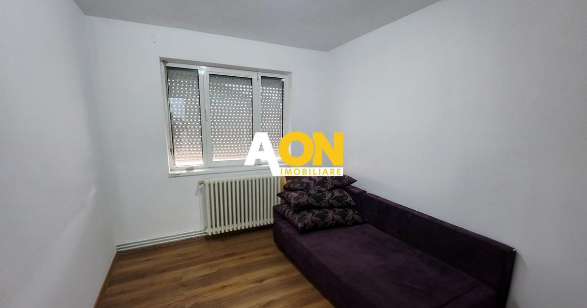 Apartament decomandat cu 3 camere în zona Cetate, Alba Iulia