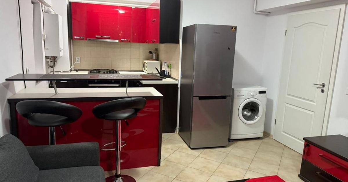 Apartament decomandat cu 3 camere în zona Cetate, Alba Iulia