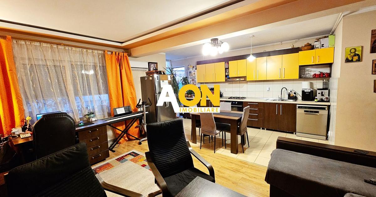 Apartament decomandat cu 3 camere în zona Cetate, Alba Iulia