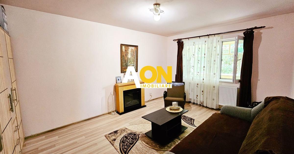 Apartament decomandat cu 4 camere în zona Cetate, Alba Iulia