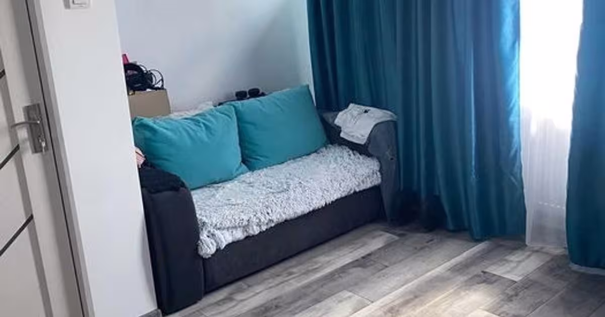 Apartament semidecomandat cu 2 camere în zona Central, Alexandria