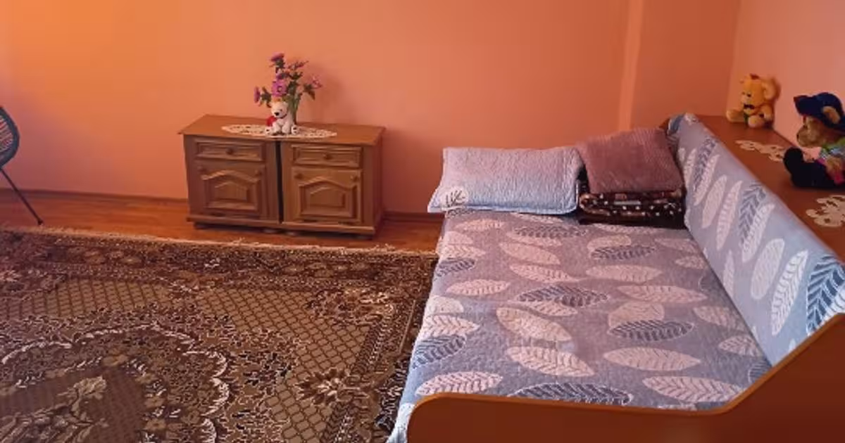 Apartament semidecomandat cu 2 camere în zona Central, Alexandria