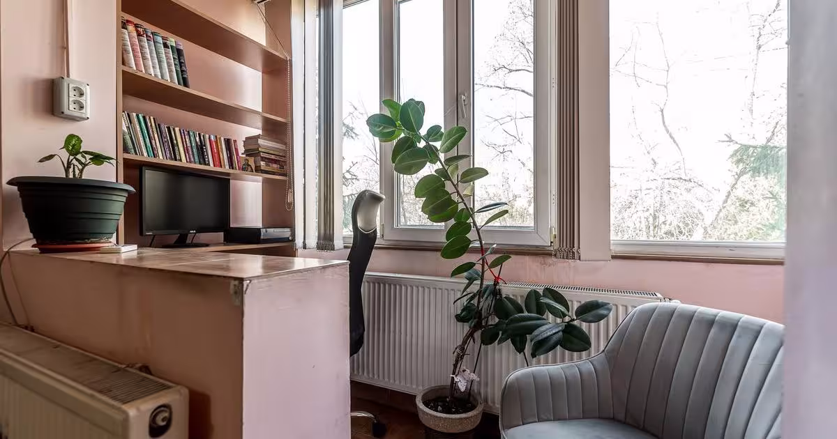 Apartament semidecomandat cu 2 camere în zona Aurel Vlaicu, Arad
