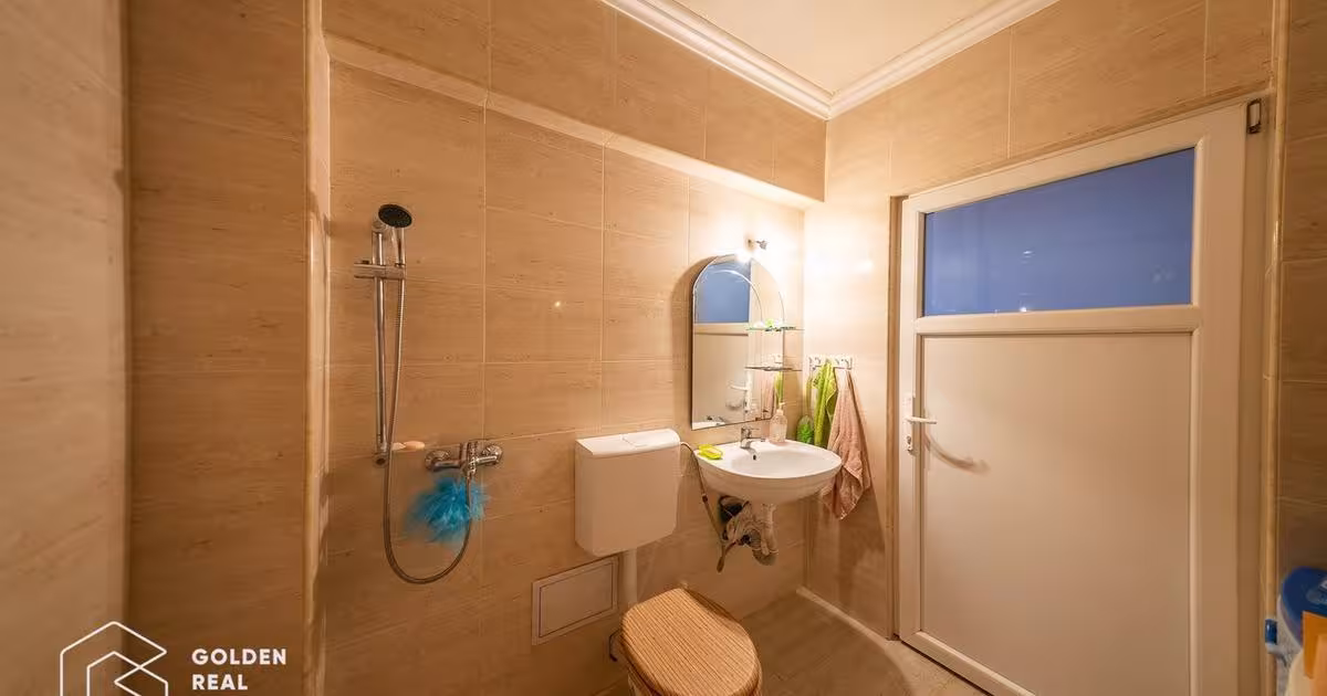 Apartament decomandat cu 4 camere în zona Aurel Vlaicu, Arad