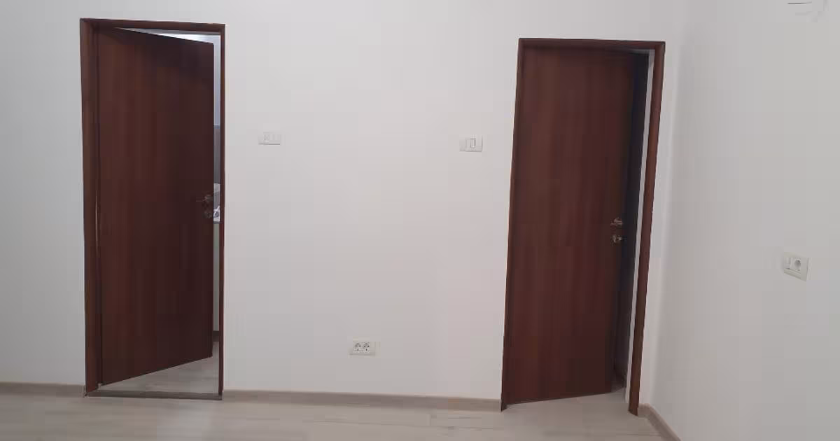Apartament nedecomandat cu 2 camere în zona Central, Arad