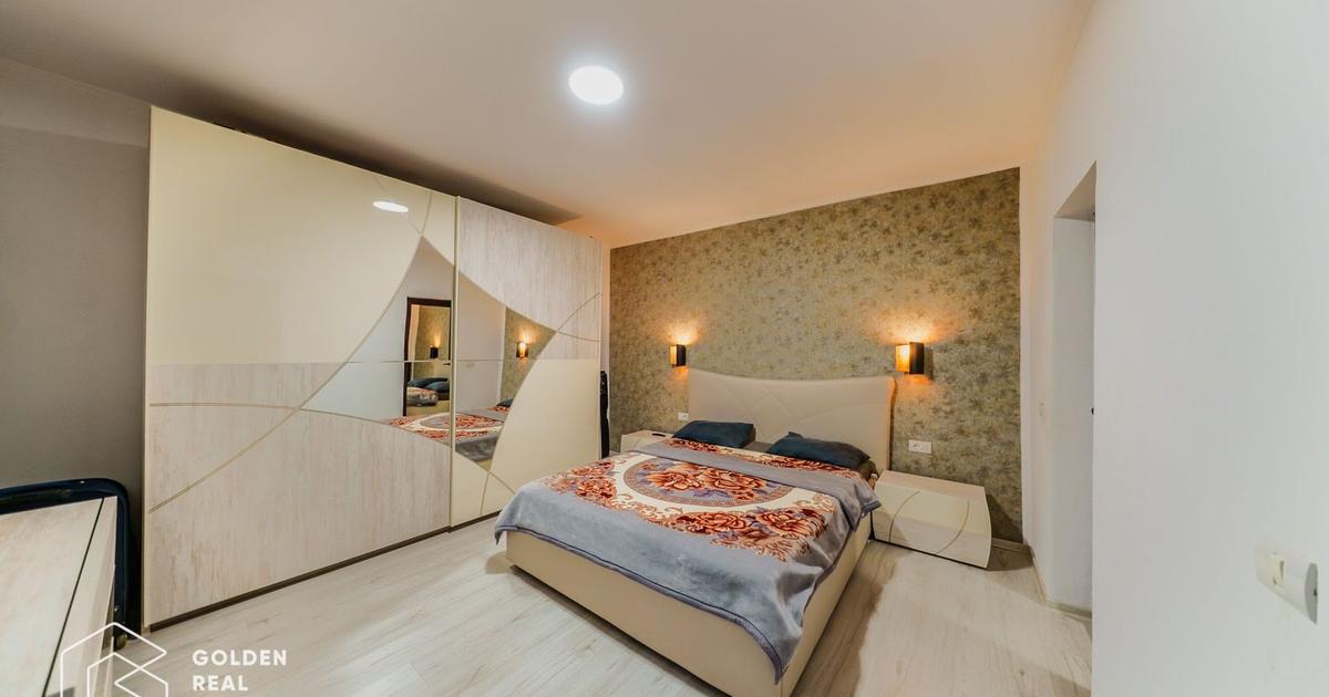 Apartament decomandat cu 3 camere în zona Central, Arad