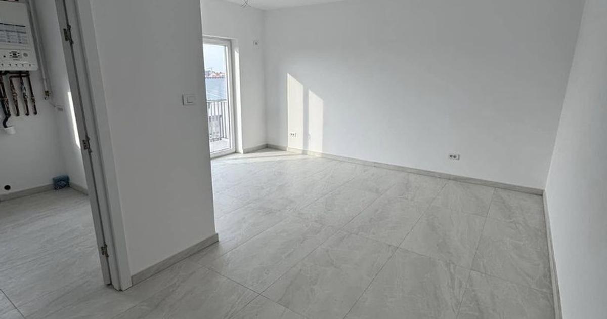 Apartament cu 2 camere în zona Grădiște, Arad