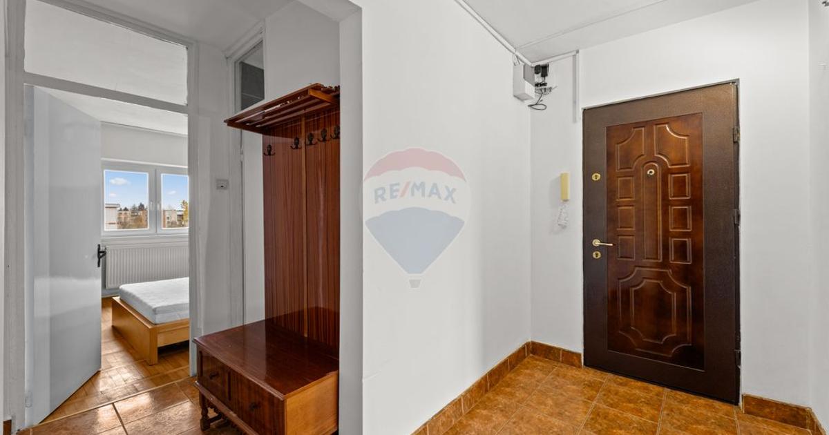 Apartament decomandat cu 3 camere în zona Micălaca, Arad