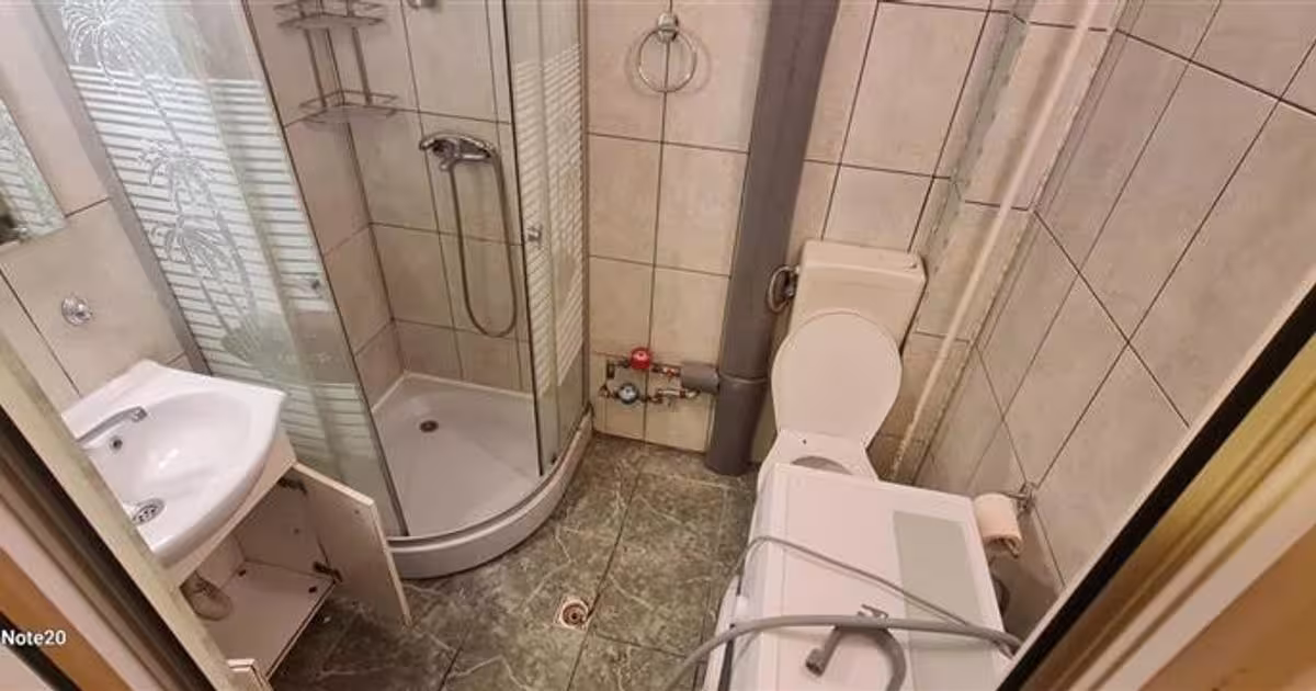 Apartament semidecomandat cu 2 camere în zona Romanilor, Arad