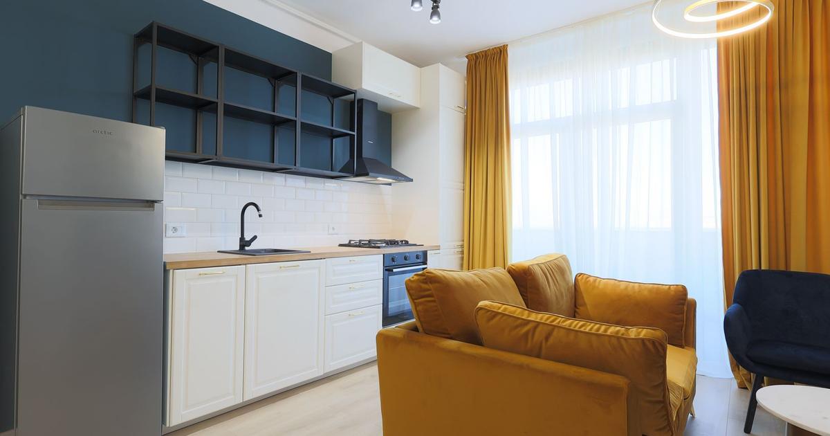 Apartament semidecomandat cu 2 camere în zona UTA, Arad