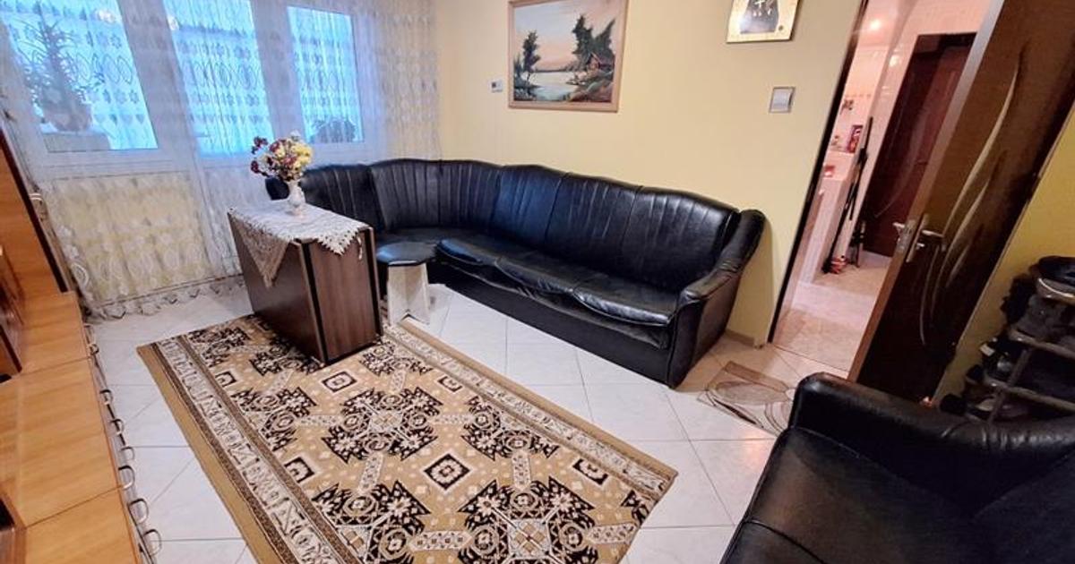 Apartament semidecomandat cu 3 camere în zona 9 Mai, Bacău