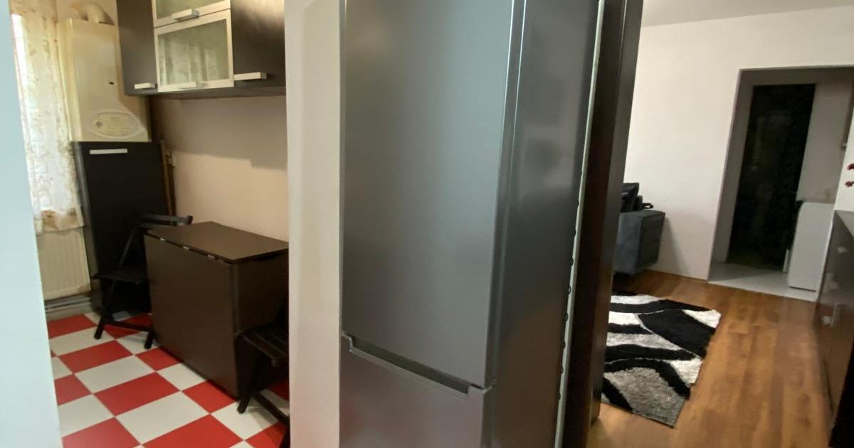 Apartament semidecomandat cu 2 camere în zona Alecu Russo, Bacău