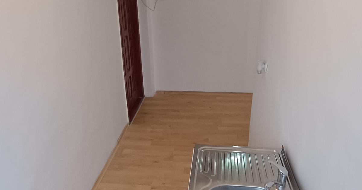 Apartament nedecomandat cu 2 camere în zona Aviatori, Bacău