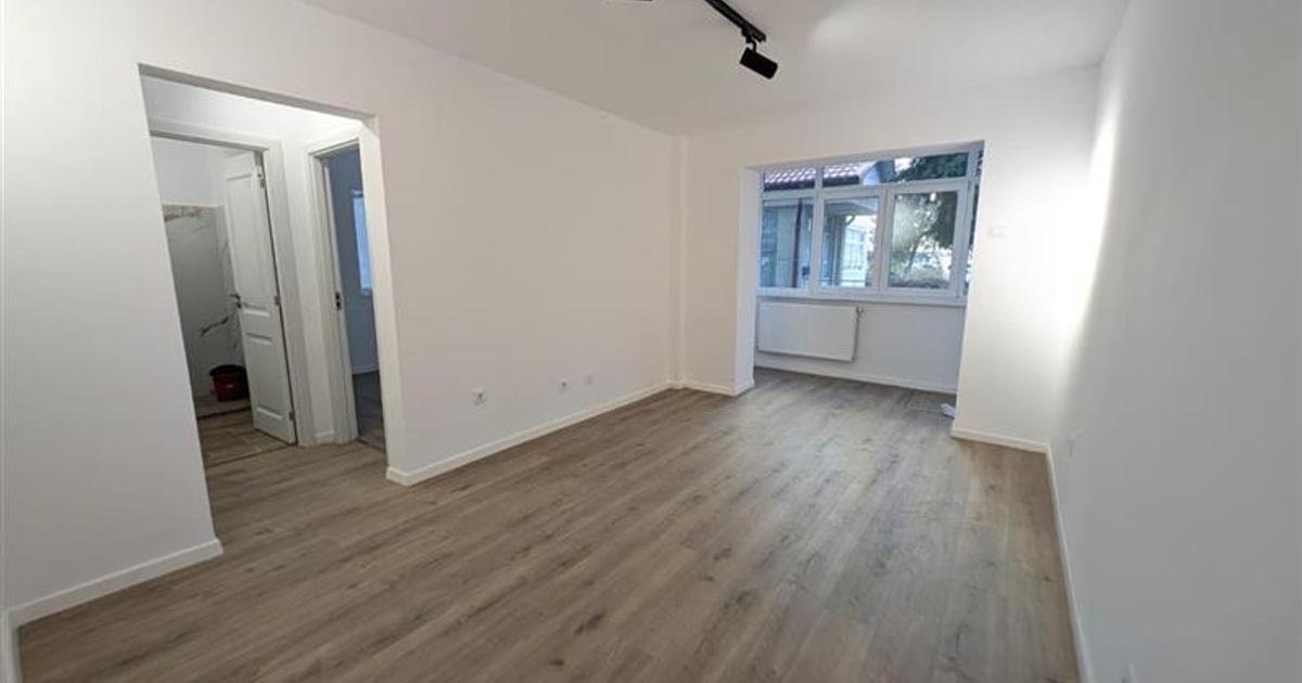 Apartament semidecomandat cu 2 camere în zona Banca Națională, Bacău