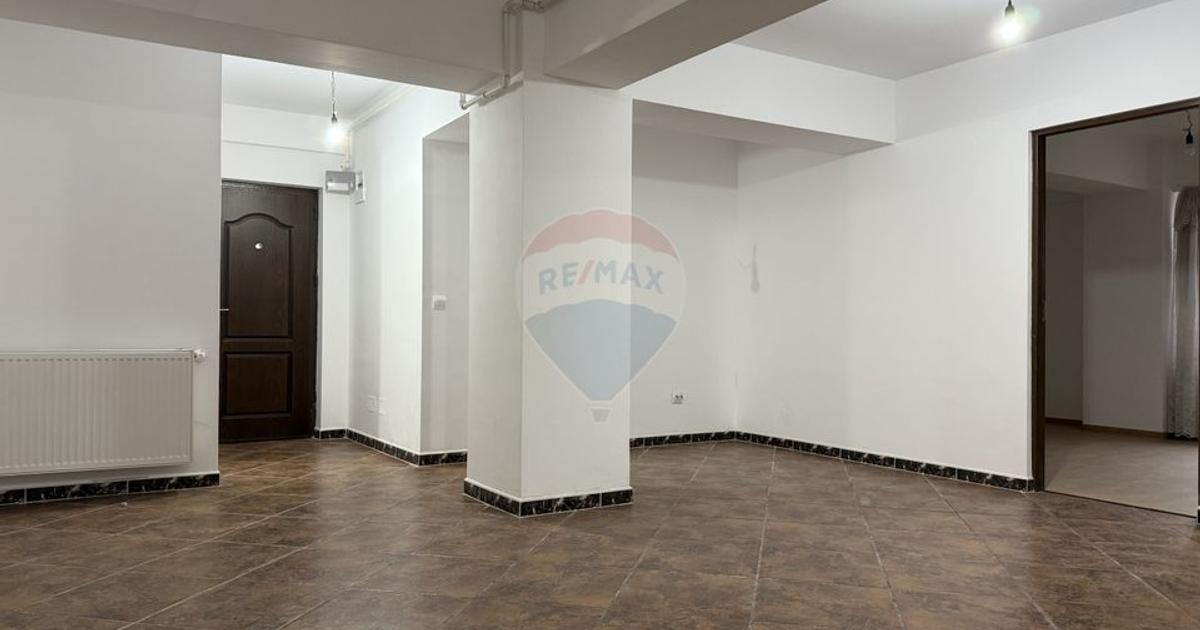 Apartament decomandat cu 3 camere în zona Calea Bârladului, Bacău