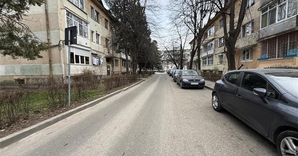 Apartament decomandat cu 2 camere în zona Central, Bacău