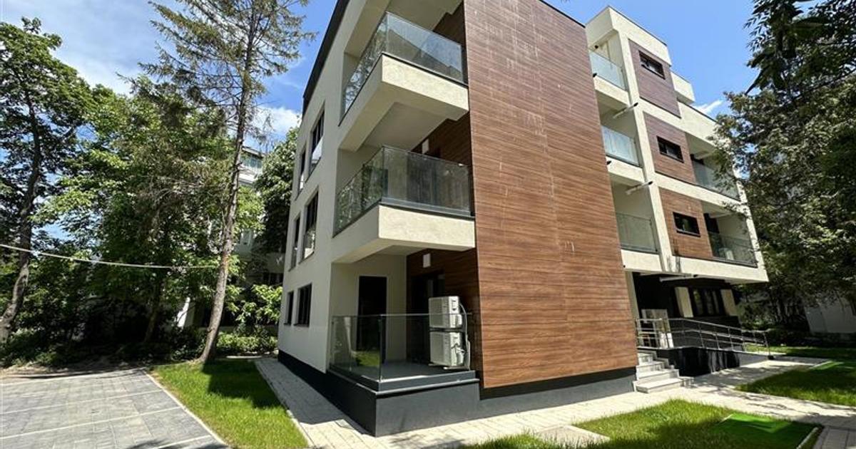Apartament decomandat cu 2 camere în zona Central, Bacău