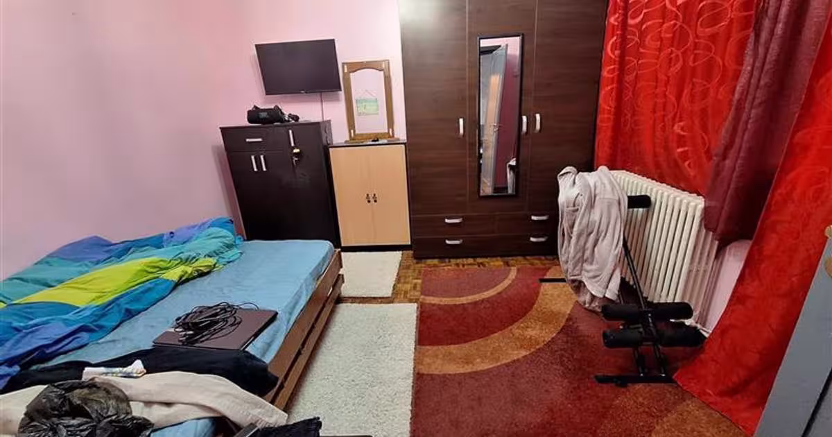 Apartament nedecomandat cu 2 camere în zona Central, Bacău