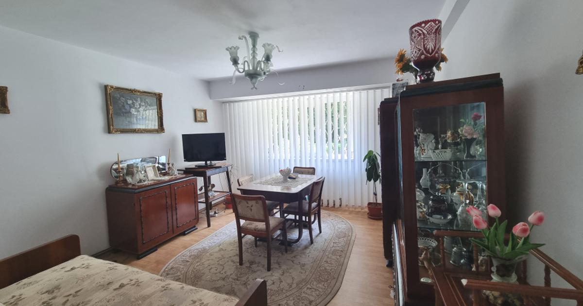 Apartament decomandat cu 2 camere în zona Central, Bacău