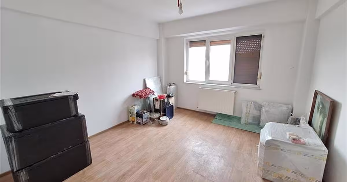 Apartament decomandat cu 4 camere în zona Milcov, Bacău