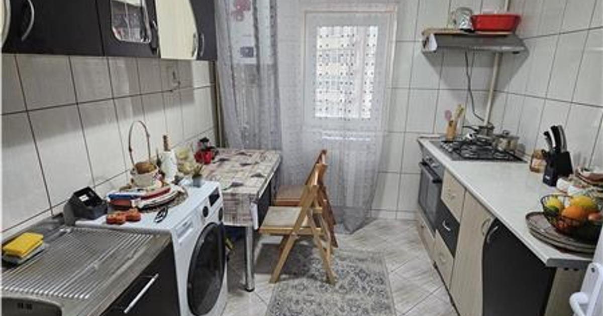 Apartament semidecomandat cu 2 camere în zona Mioriței, Bacău