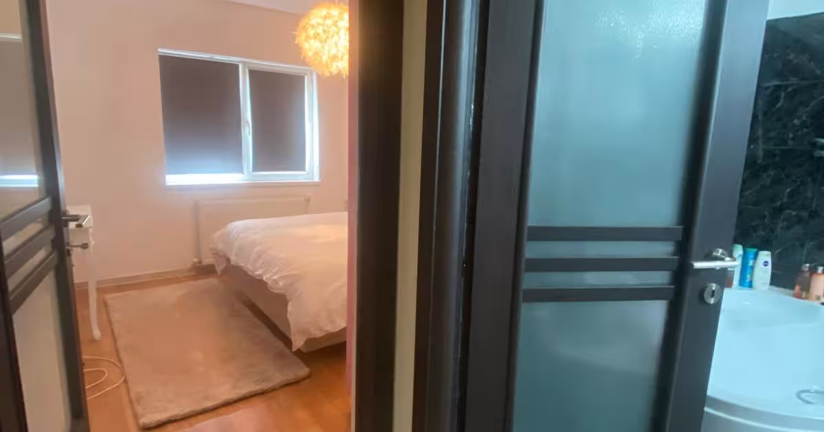 Apartament decomandat cu 3 camere în zona Mioriței, Bacău
