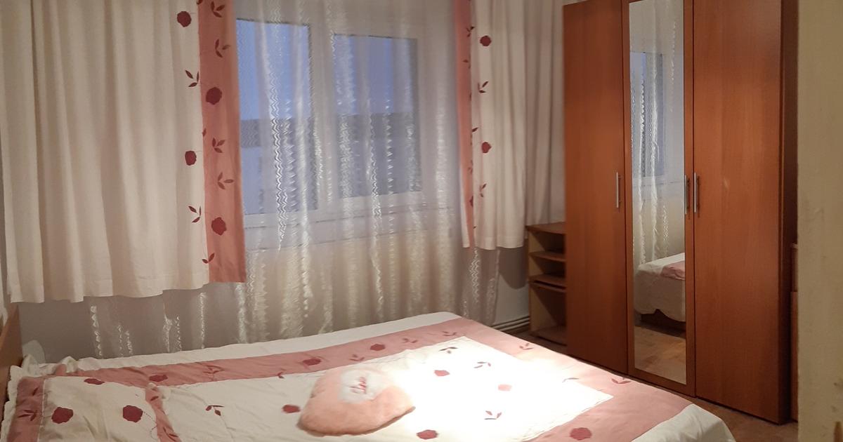 Apartament decomandat cu 2 camere în zona Narcisa, Bacău