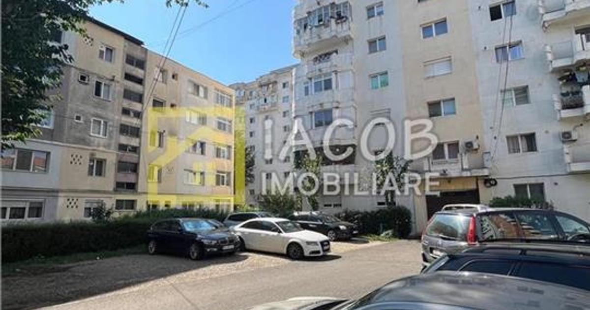 Apartament decomandat cu 3 camere în zona Narcisa, Bacău