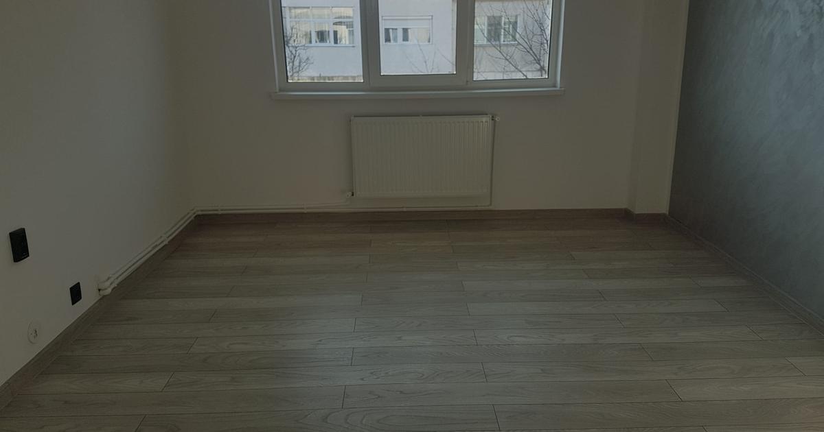 Apartament decomandat cu 2 camere în zona Nord, Bacău