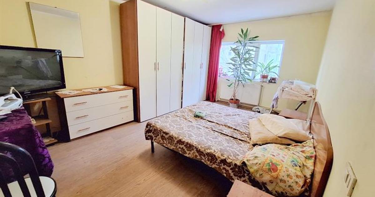 Apartament decomandat cu 2 camere în zona Nord, Bacău