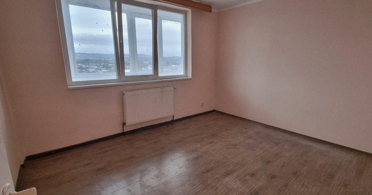 Apartament cu 3 camere în zona Orizont, Bacău