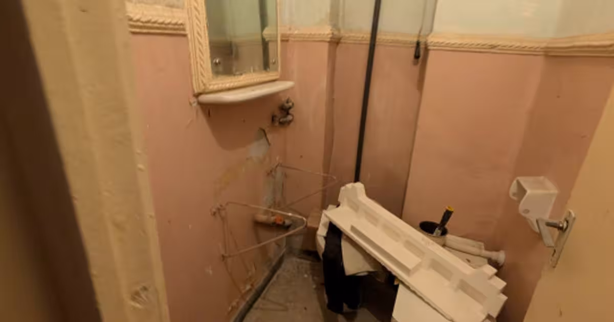 Apartament decomandat cu 3 camere în zona Republicii, Bacău