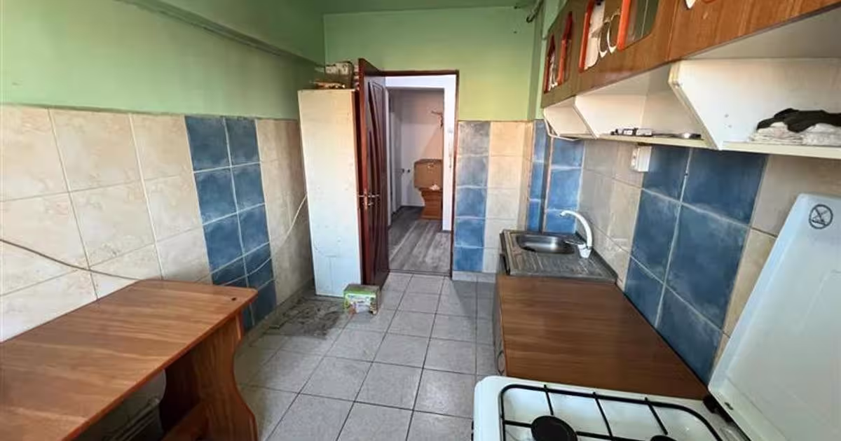 Apartament decomandat cu 2 camere în zona Republicii, Bacău