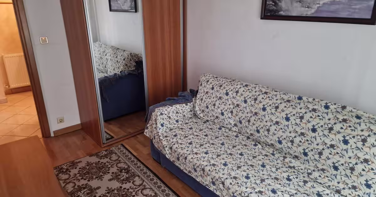 Apartament decomandat cu 3 camere în zona Ștefan cel Mare, Bacău
