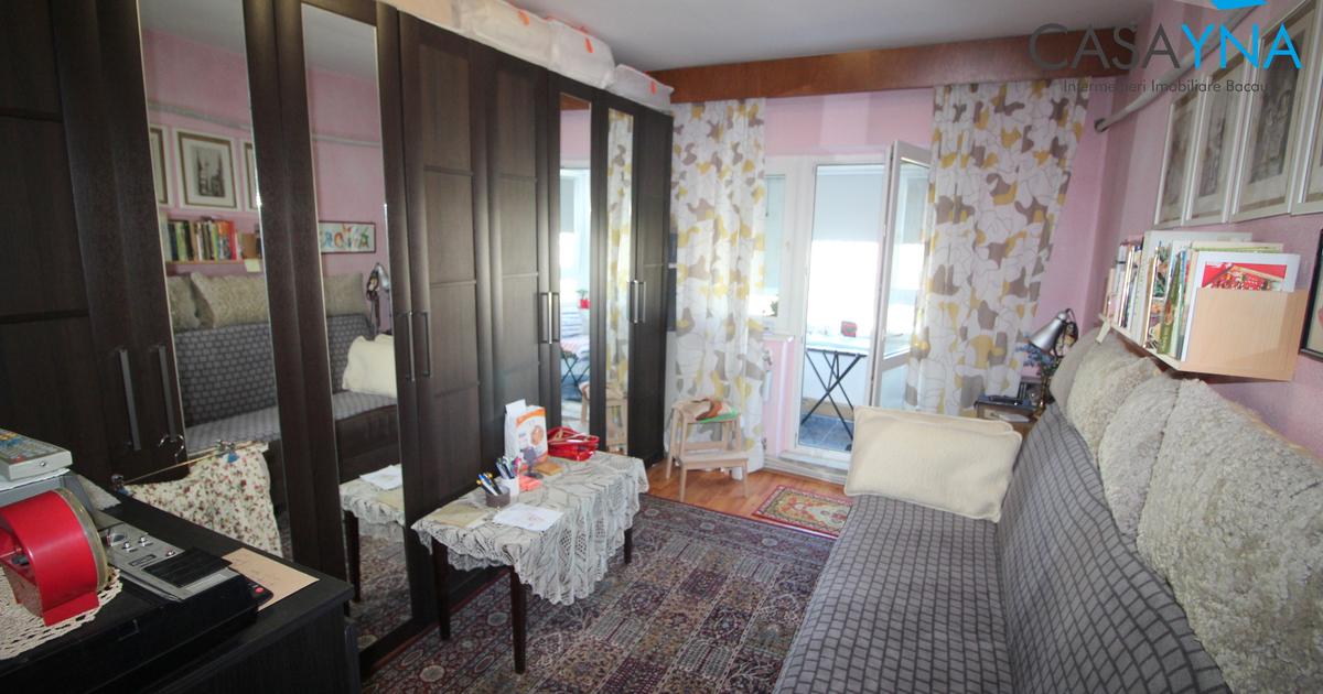 Apartament decomandat cu 4 camere în zona Ștefan cel Mare, Bacău
