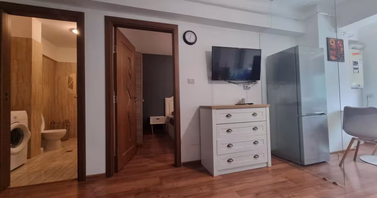 Apartament semidecomandat cu 2 camere în zona Ștefan cel Mare, Bacău