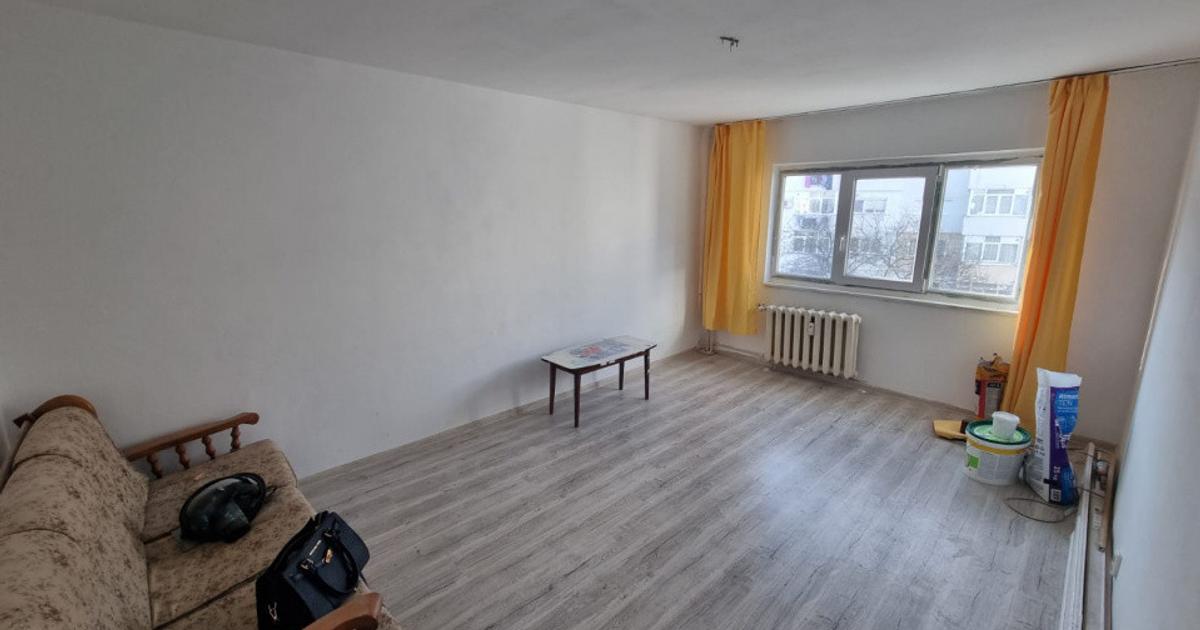 Apartament decomandat cu 2 camere în zona Ștefan cel Mare, Bacău