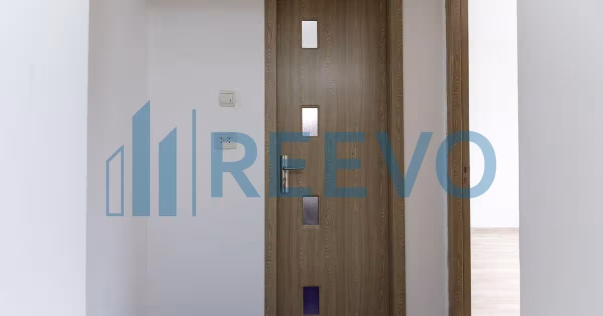 Apartament semidecomandat cu 3 camere în zona Zimbru, Bacău