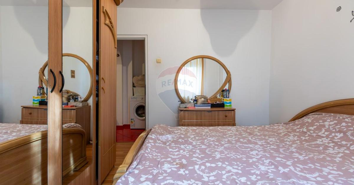 Apartament semidecomandat cu 2 camere în zona Zimbru, Bacău