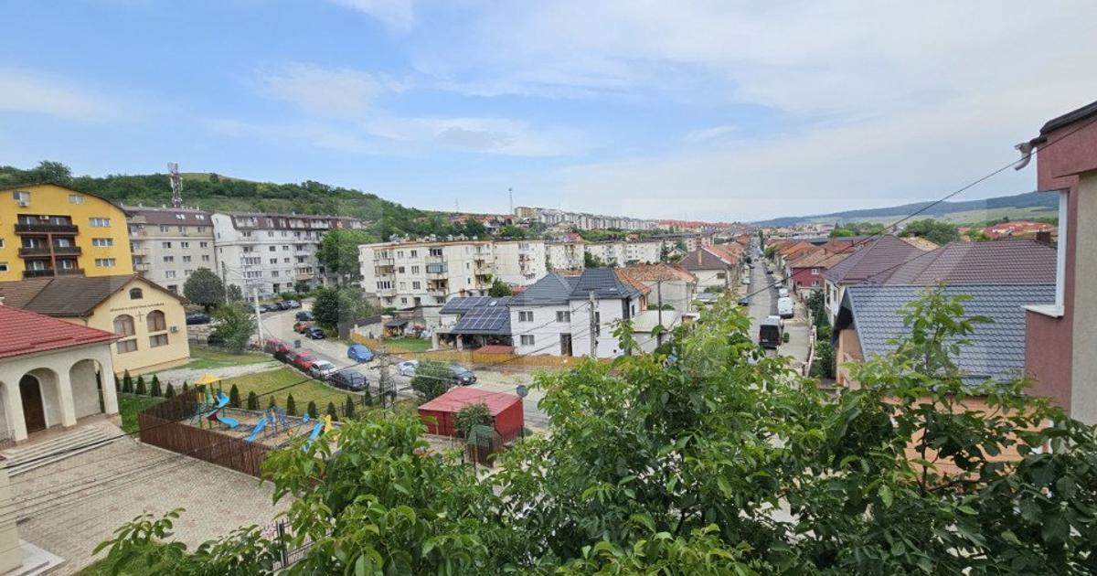 Apartament decomandat cu 2 camere în Baciu